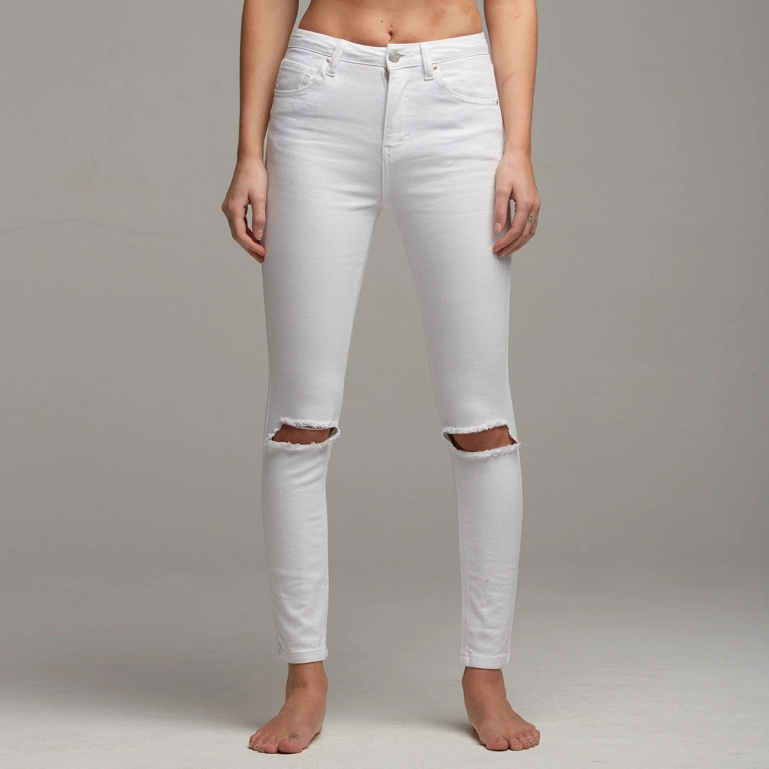 GIGI RIPPED WHITE JEANS - CT059 - Image 9