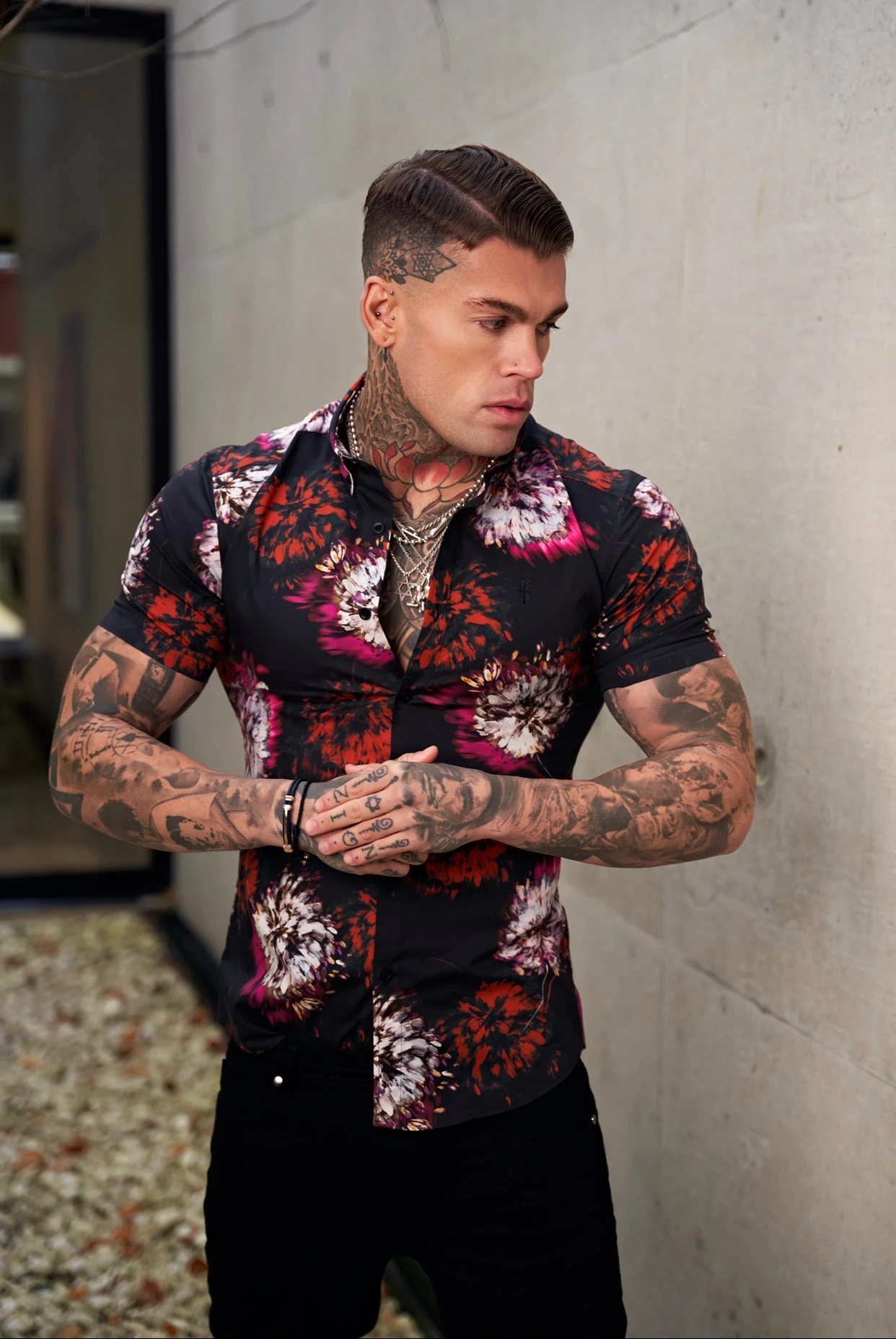 Father Sons Super Slim Stretch Black With Red / Pink Blurred Flower Print Short Sleeve With Button Down Collar - FS845 - Image 3
